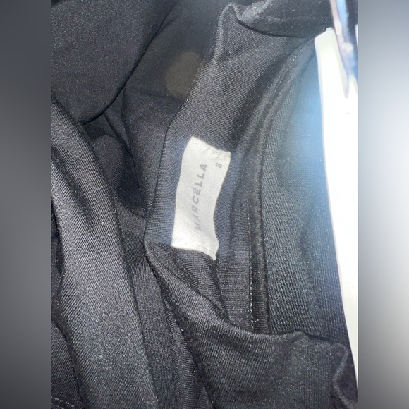 Marcella flare sleeve relaxed oversized lounge mockneck urban revolve ssense sma - Picture 7 of 7